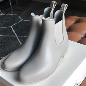 Grey Chelsea rain boots